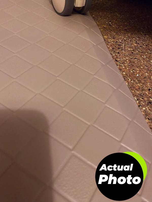 happytrends-ergonomic-mat-black-17x28-pic-2