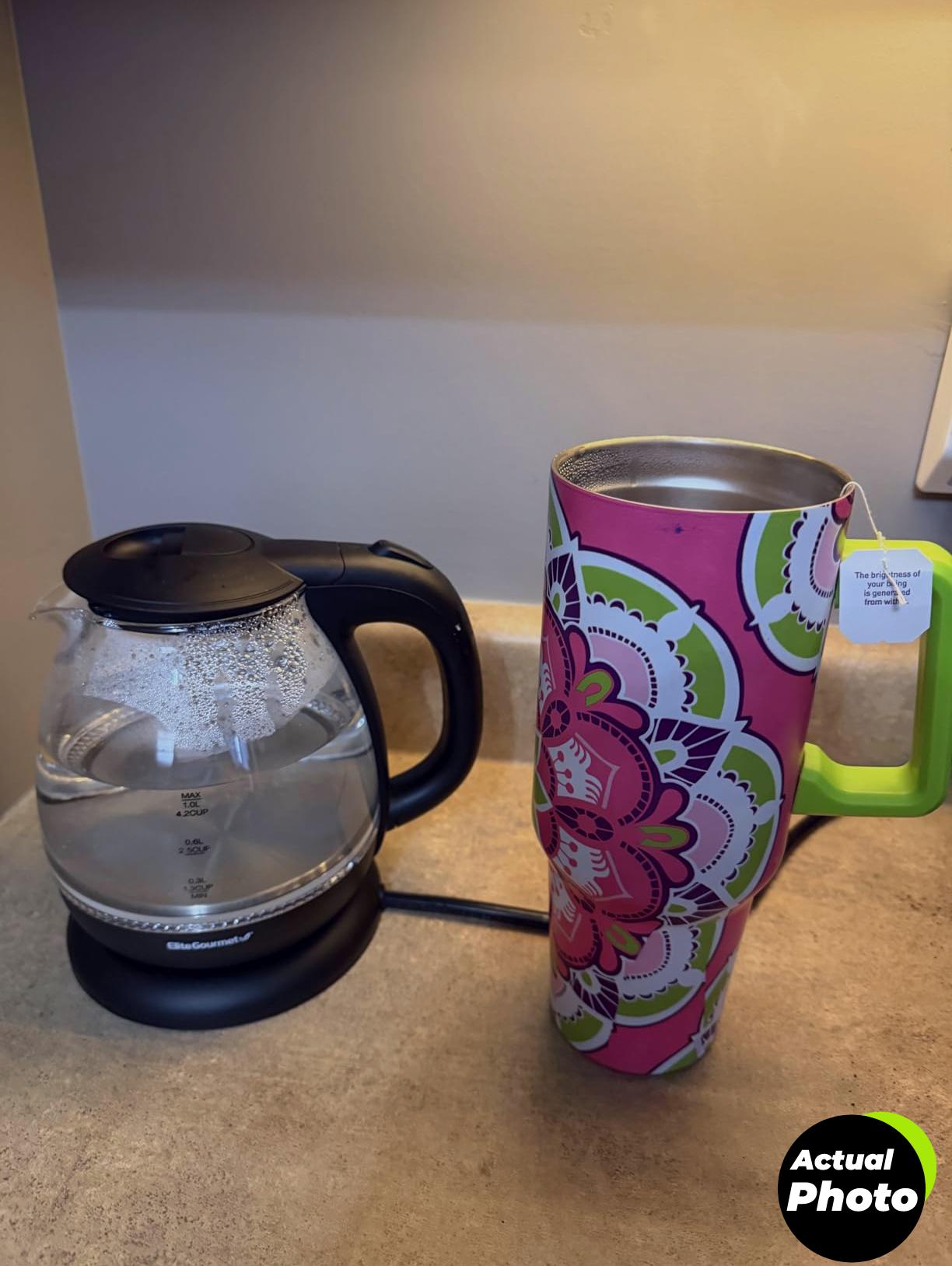 elite-gourmet-electric-kettle-touch-ekt8717-foto-2