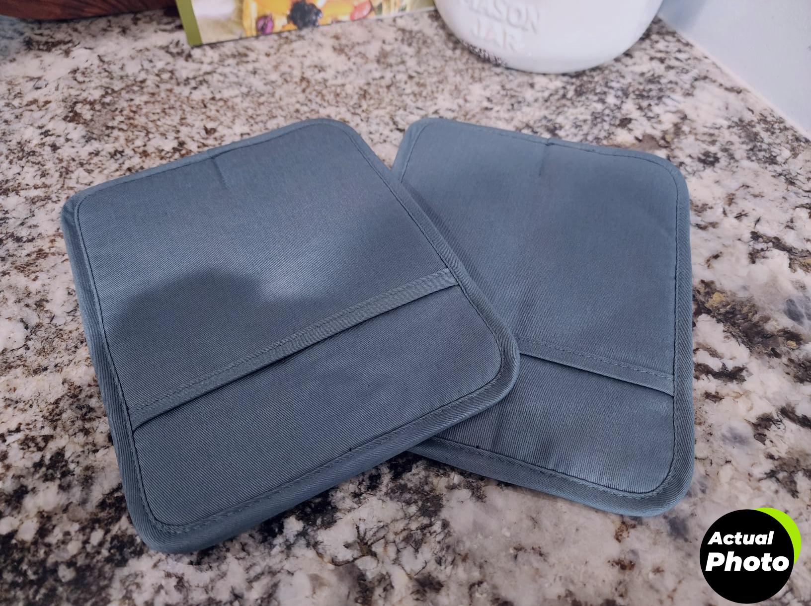 kitchenaid-ribbed-silicone-pot-holder-set-foto-2