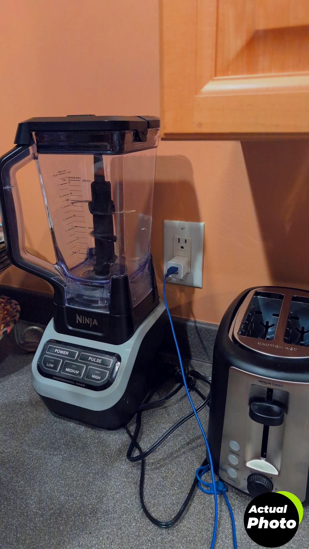 ninja-blender-pro-1000w-bl610-foto-2