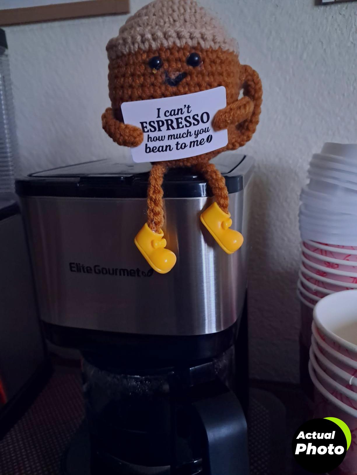 valentine-gifts-coffee-decor-crochet-cup-foto-2
